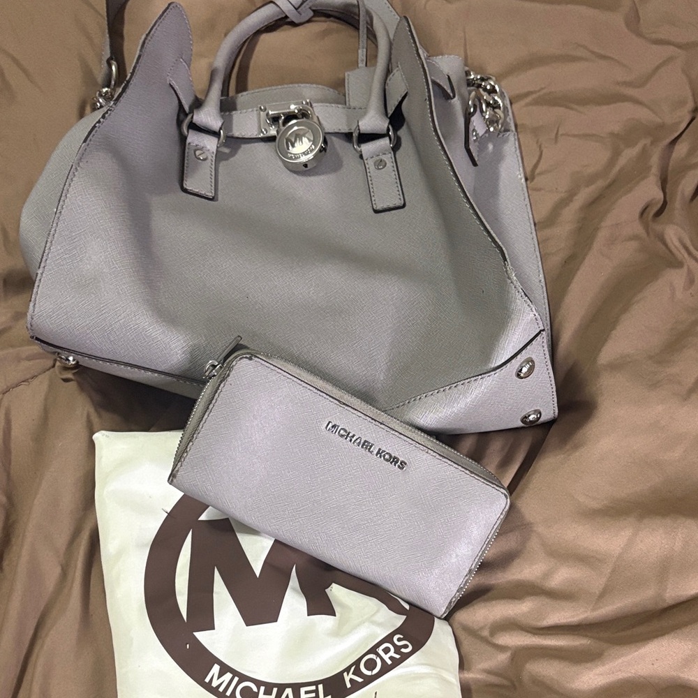 Michael Kors Large Hamilton Elegant Gray Satchel and Wallet